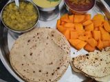 કાઠિયાવાડી કઢી ખીચડી (Kathiyawadi Kadhi Khichdi Recipe In Gujarati)