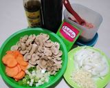 Foto langkah ke 1 dari resep Jamur Kancing Saus Tiram.