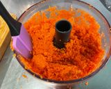 Une image de l'étape 3 de Salade de concombre, carottes et poivron à la mozzarella.