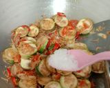 Foto langkah ke 5 dari resep Tumis Terong Pedas.