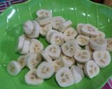 Foto langkah ke 1 dari resep 48. Banana Pok-Pok.