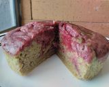 Foto del paso 9 de la receta: Torta de banana🍌 y mora🍒 marmoleada sin huevo y sin horno🧁🍒🍯