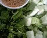 Hình bước làm 1 của món Canh mồng tơi, mướp, tôm khô