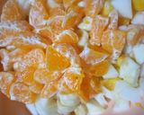 A picture of step 1 of Tangy fruit cream bowl.
