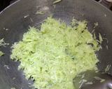 A picture of step 1 of Lauki ka halwa.