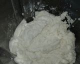A picture of step 3 of Rice pancakes.