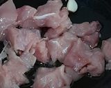 Foto del paso 2 de la receta: Pollo al verdeo
