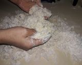 Foto del paso 2 de la receta: Bizcochitos de grasa "Para la hora del mate"