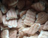 A picture of step 1 of Marie Biscuit Cake.