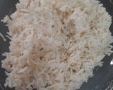 A picture of step 1 of Orange pulao.