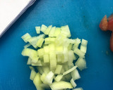 Foto del paso 1 de la receta: Salmón guisado con patatas