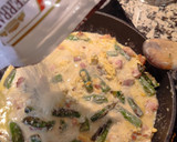 Foto del paso 7 de la receta: Espárragos verdes con salsa