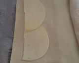 Foto del paso 1 de la receta: Bratwurst con mostaza y miel en hojaldre