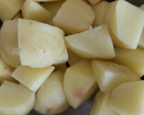 क्रिस्पी रोस्टेड पोटैटो इन एयर फ्रायर रेसिपी चरण 1 फोटो