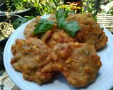 Foto langkah ke 4 dari resep Perkedel jagung terasi pedas ala resep mbah uyut.