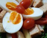 รูปขั้นตอนการทำที่ 2 ของ "สลัดผักเคลไข่ยางมะตูม"🍀🥚Kale Salad with Soft-Boiled Egg