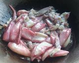 Foto langkah ke 2 dari resep Sambal baby cumi ala mami.
