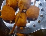 A picture of step 9 of Crispy Baby Corn Sticks.