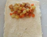Foto langkah ke 3 dari resep Risol Roti Tawar Isi sayuran.