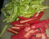 A picture of step 1 of Carrot-chilli pickle.
