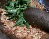 Foto langkah ke 5 dari resep Sambel Tempe Kemangi.
