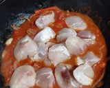 Foto del paso 3 de la receta: Chupín de pescado con cachetes de abadejo y langostinos 🐟🦐