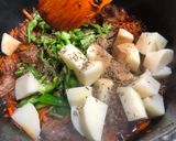 A picture of step 2 of Uzbekistan Buckwheat Beef Plov.