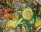 Foto langkah ke 8 dari resep Sea Food Ala Miss Culinary.