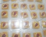Foto langkah ke 6 dari resep Simple Fruit Puff Pastry.