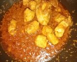 A picture of step 7 of Murgh choly.