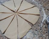 A picture of step 17 of Croissants.