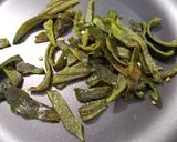 Foto del paso 4 de la receta: Rajas con crema y tocino
