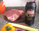 Foto del paso 1 de la receta: Bondiola de cerdo a la cerveza negra