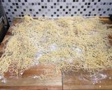 Foto del paso 2 de la receta: Tallarines caseros!!