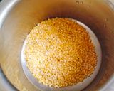 A picture of step 1 of Moong dal pakoda.