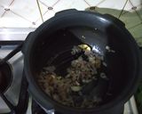 A picture of step 5 of Oats and daliya Mix Veg Khichdi.