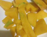 Foto langkah ke 3 dari resep Simple Pancake Topping Mangga.