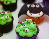 Foto del paso 3 de la receta: Cupcakes decorados de Halloween 🎃