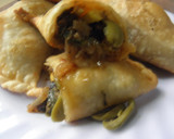 Foto del paso 6 de la receta: Empanadas criollas de carne cortada a cuchillo