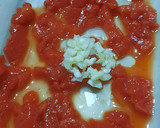 Foto del paso 2 de la receta: Tarta de pollo con morrón de lata y tomate