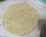 A picture of step 3 of Khasta namak paray/tea time savoury snack !.