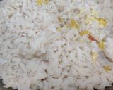 A picture of step 3 of Kanda Poha.