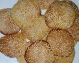 عکس مرحله 4 از دستور کلوچه کنجدی