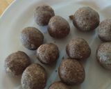 अलसी के लड्डू(Alsi ke laddu recipe in Hindi) रेसिपी चरण 4 फोटो