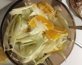Hình bước làm 3 của món Salad cam trộn củ hồi (fennel)