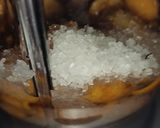 A picture of step 3 of Loquat Lemonade (Eriobotrya Japonica).