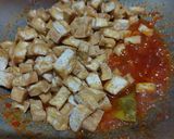 Foto langkah ke 4 dari resep Tahu Masak Pedas.
