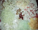 A picture of step 1 of Creamy salad frutti frutti.