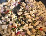 Foto langkah ke 7 dari resep Spicy chicken lemongrass.