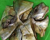 Foto langkah ke 1 dari resep Ikan Sagai Asam Pedas.